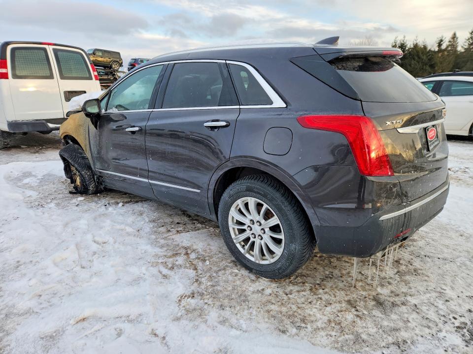 2017 Cadillac Xt5 VIN 1GYKNARS1HZ223735 COPART salvage auction — VANDALISM, On - No Title Available, sold $350 on 2026-07-09 (photo 2)