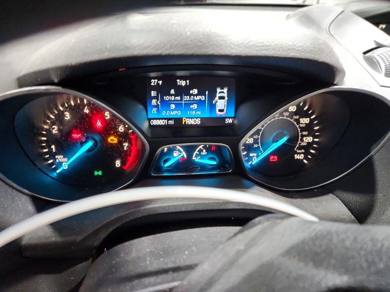 2018 Ford Escape VIN 1FMCU0GD3JUB19239 COPART salvage auction — MINOR DENT/SCRATCHES, NH - CERTIFICATE OF TITLE, sold $100 on 2026-07-09 (photo 9)