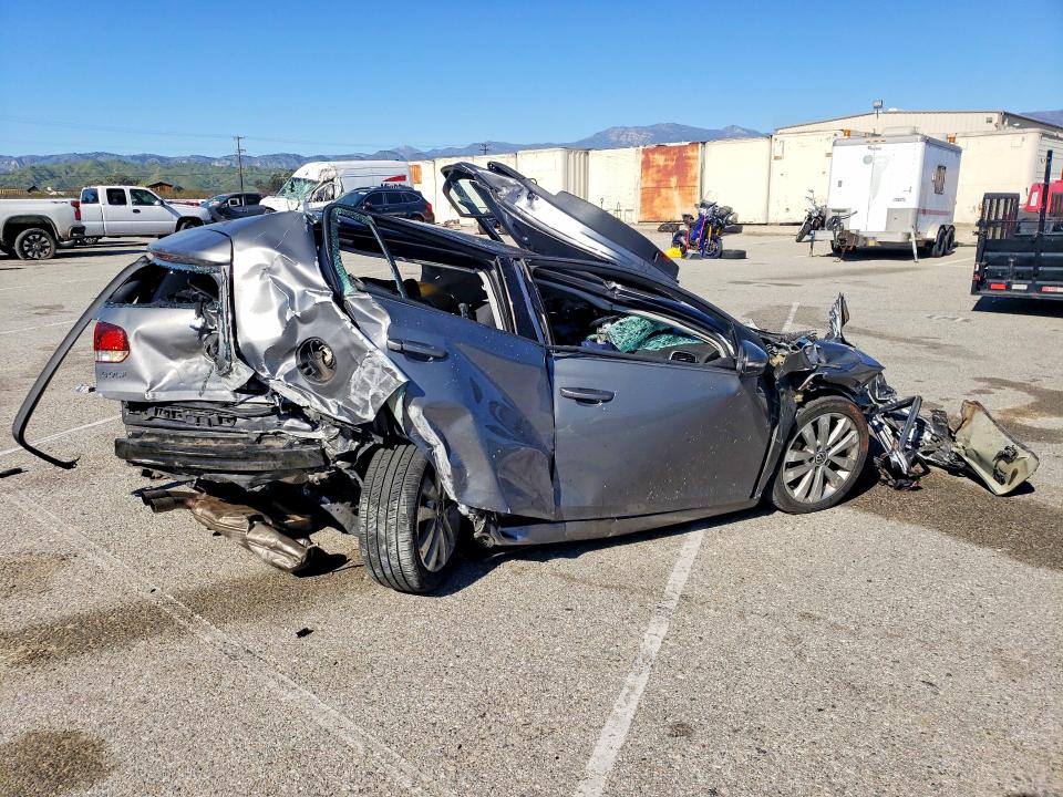 2012 Volkswagen Golf VIN WVWDM7AJ8CW350483 COPART salvage auction — ALL OVER, Ca - Non-Repairable Vehicle Cert, sold $60 on 2026-07-17 (photo 3)