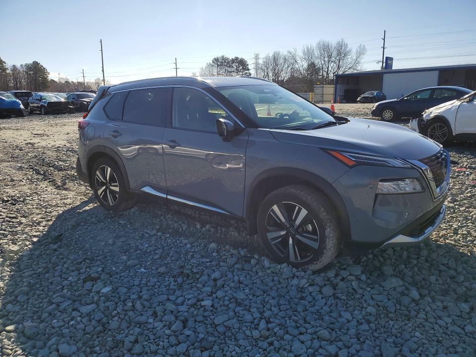 2023 Nissan Rogue VIN JN8BT3DDXPW319545 COPART salvage auction — REAR END, NC - SALVAGE CERTIFICATE OF TITLE, sold $6,900 on 2026-07-29 (photo 4)