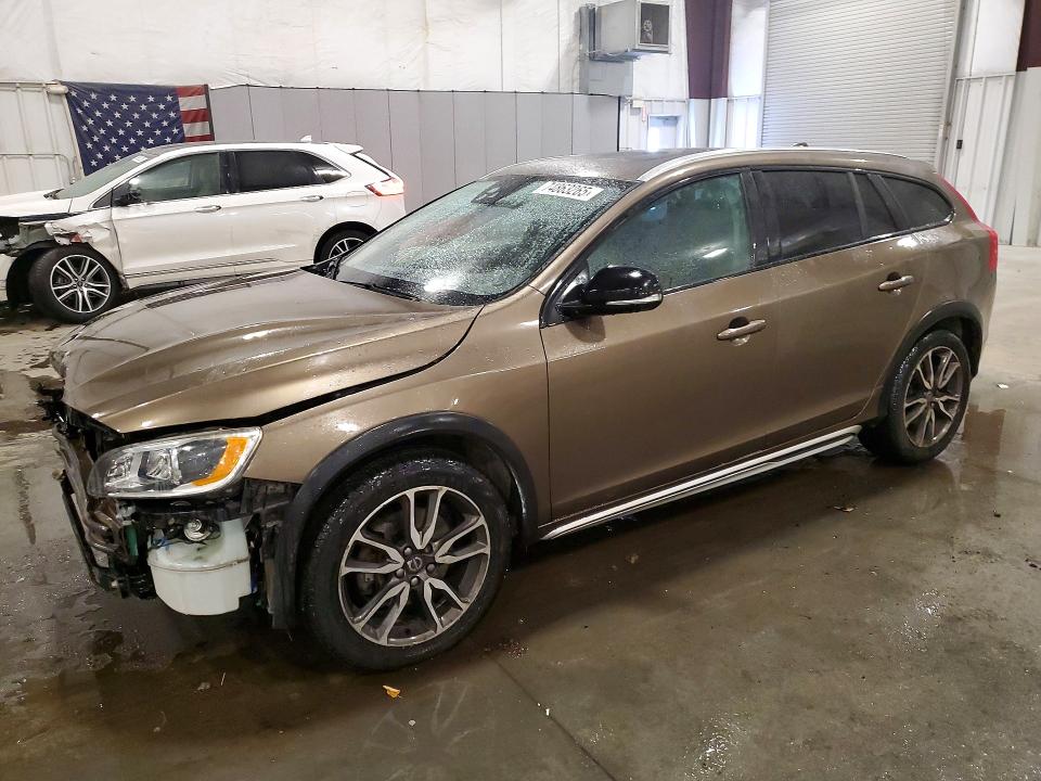 2016 Volvo V60 cross country VIN YV4612HM9G1007802 COPART salvage auction — FRONT END, Other, sold $3,000 on 2026-08-24 (photo 1)