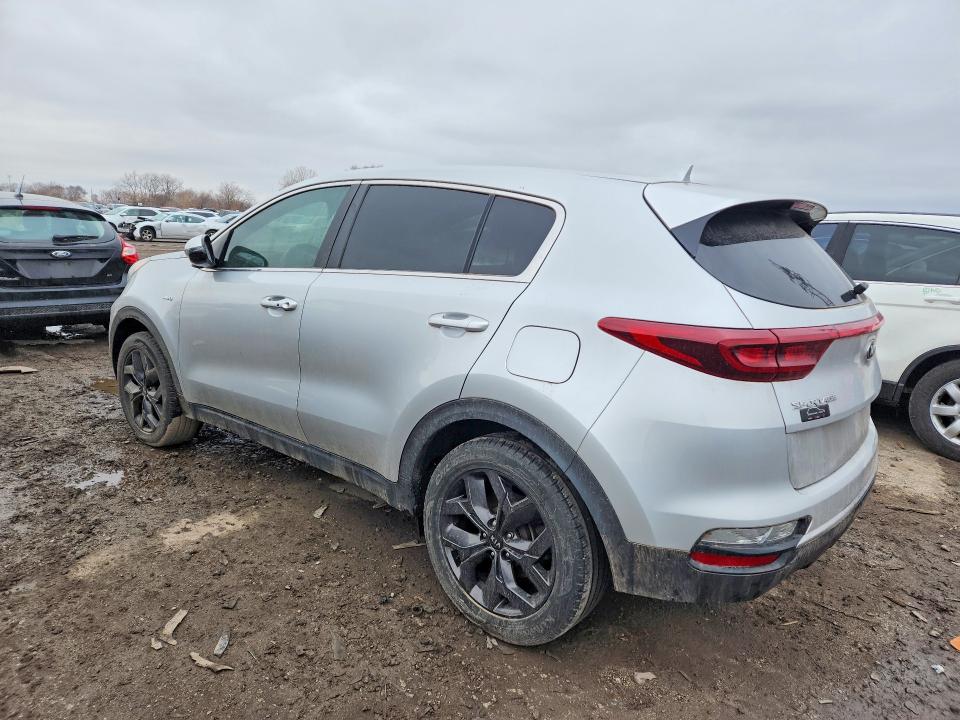 2022 Kia Sportage VIN KNDPMCAC0N7965047 COPART salvage auction — INTERIOR BURN, IN - CERT OF TITLE-SALVAGE TITLE, sold $3,900 on 2026-07-13 (photo 2)