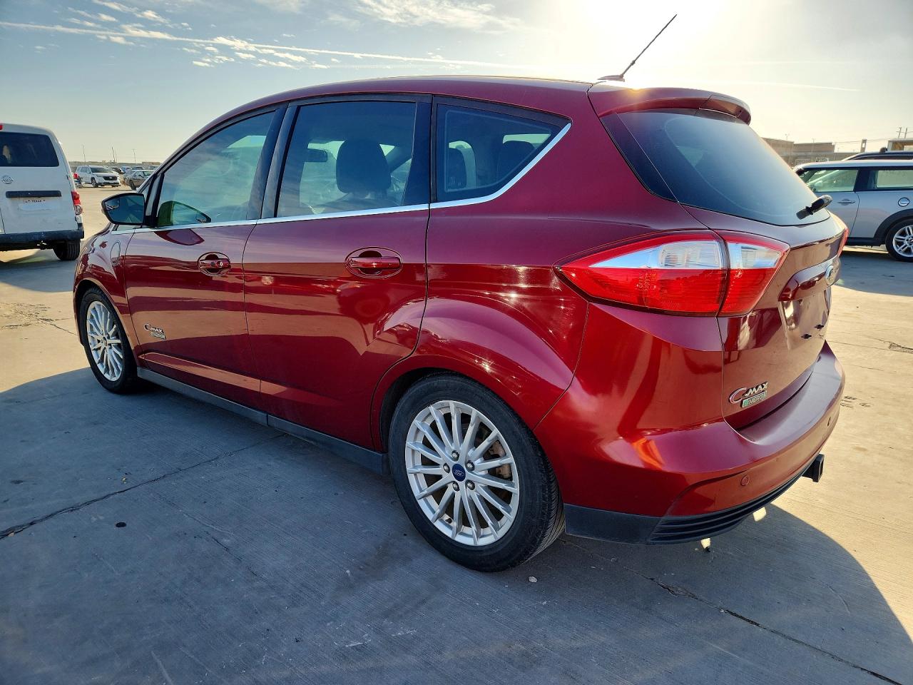 2014 Ford C-Max VIN 1FADP5CU3EL508340 COPART salvage auction — Front End, TX - CERTIFICATE OF TITLE, sold $900 on 2026-07-03 (photo 2)