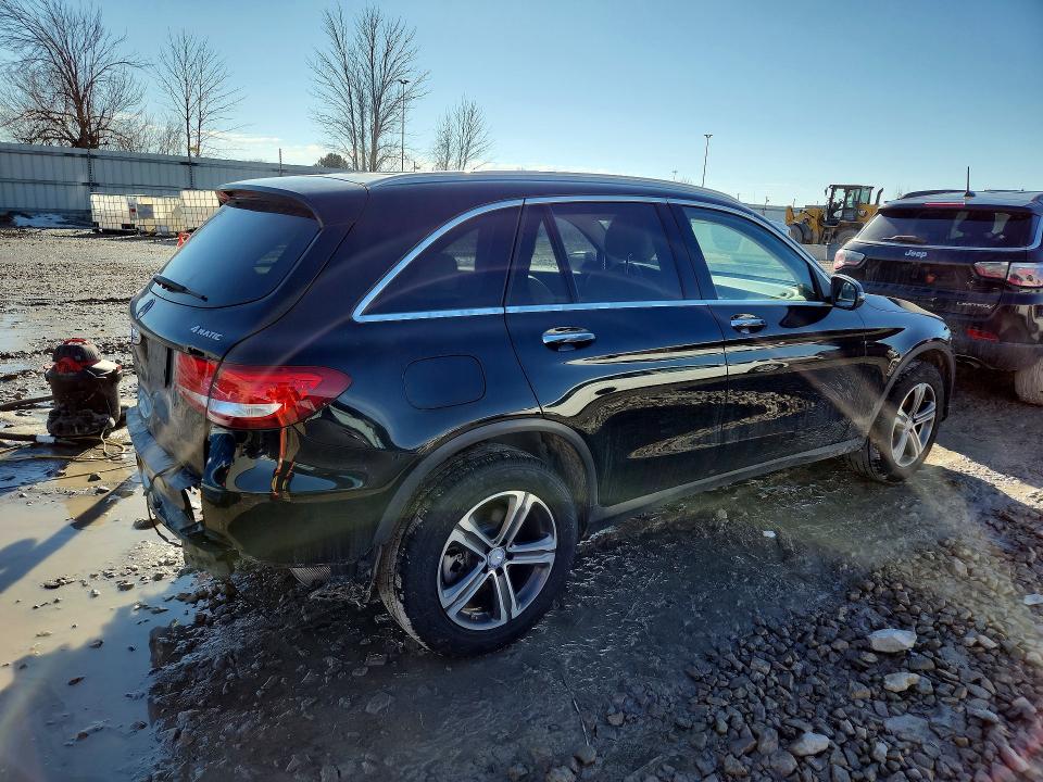 2016 Mercedes-benz Glc VIN WDC0G4KB9GF059471 COPART salvage auction — REAR END, WI, sold $4,400 on 2026-08-10 (photo 3)