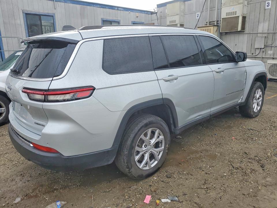 2021 Jeep Grand cherokee l VIN 1C4RJKBG9M8121305 COPART salvage auction — FRONT END, Va - Dis/Dlr/Exp Only Clean Title, sold $17,700 on 2026-07-29 (photo 3)