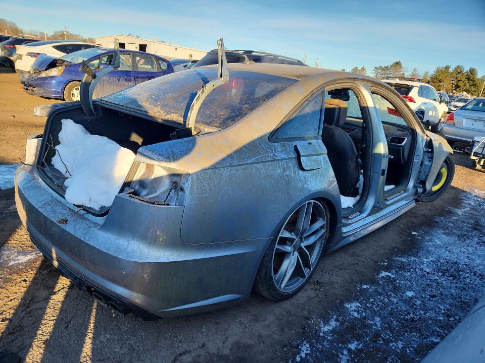 2018 Audi S6 VIN WAUHFAFC8JN034262 COPART salvage auction — STRIPPED, Ri - Salvage Certificate Of Title, sold $850 on 2026-07-10 (photo 3)