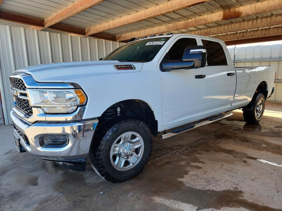 2024 Ram 2500 VIN 3C6UR5HJ0RG189038 COPART salvage auction — MINOR DENT/SCRATCHES, TX - CERTIFICATE OF TITLE, sold $21,250 on 2026-07-09 (photo 1)
