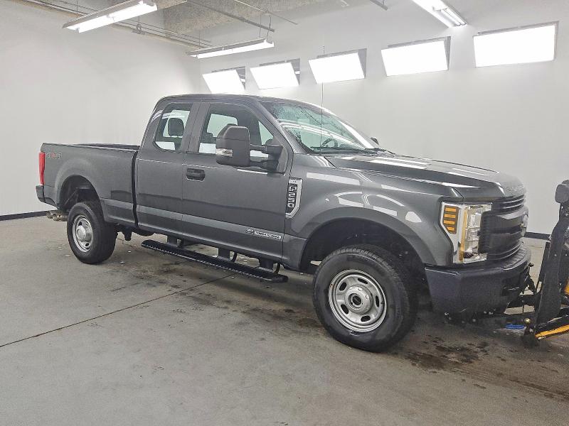2018 Ford F-250 super duty VIN 1FT7X2BT5JEC68849 COPART salvage auction — MINOR DENT/SCRATCHES, IL - CERTIFICATE OF TITLE, sold $23,500 on 2026-07-16 (photo 4)