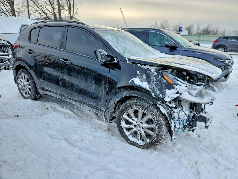 2022 Kia Sportage VIN KNDP6CAC6N7014300 COPART salvage auction — BURN, Ny - Mv907A-Parts Only, sold $425 on 2026-07-22 (photo 4)
