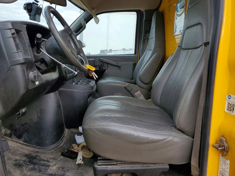 2023 Gmc Savana VIN 7GZ37TC71PN003802 COPART salvage auction — REAR END, AZ - CERT OF TITLE - SALVAGE, sold $5,400 on 2026-07-30 (photo 7)