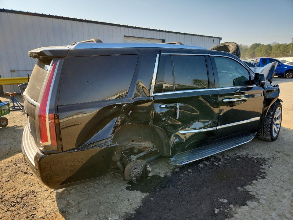 2016 Cadillac Escalade VIN 1GYS3BKJ0GR249447 COPART salvage auction — FRONT END, Tx - Salvage Vehicle Title, sold $2,950 on 2026-07-02 (photo 3)