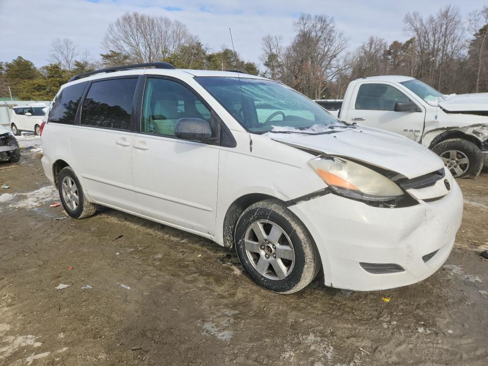 2008 Toyota Sienna VIN 5TDZK23C28S221787 COPART salvage auction — FRONT END, De - Salvage Certificate, sold $900 on 2026-07-28 (photo 4)