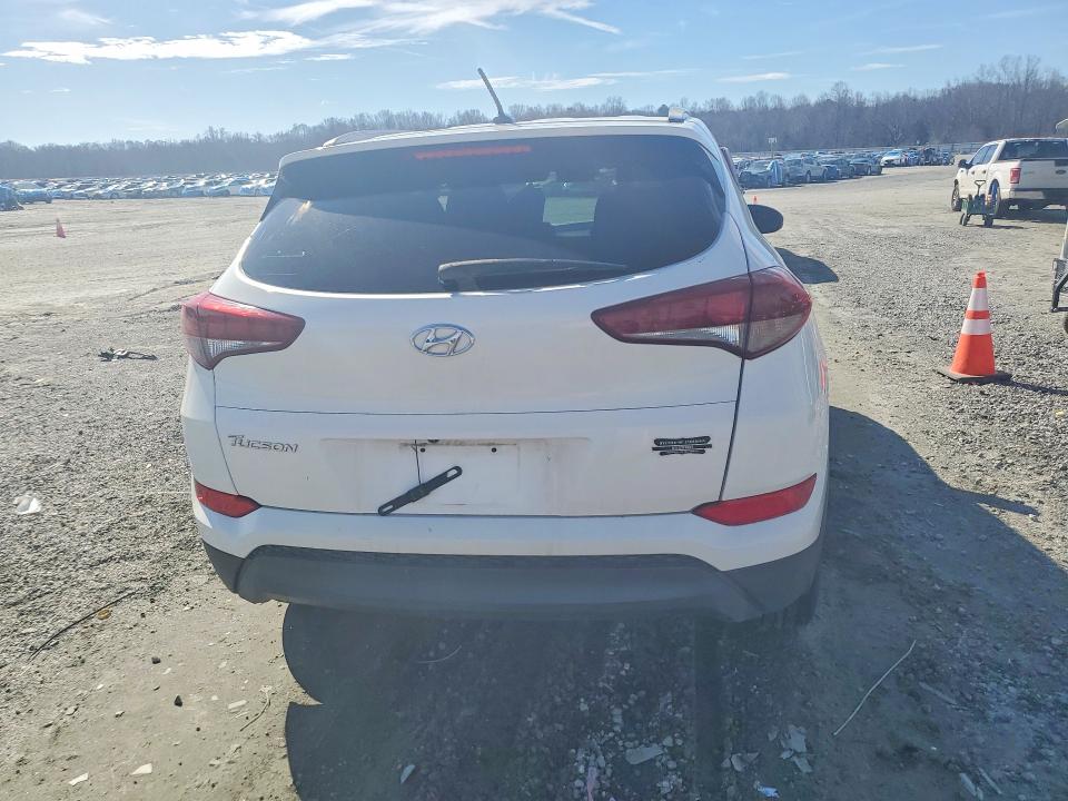 2016 Hyundai Tucson VIN KM8J33A46GU069563 COPART salvage auction — FRONT END, Sc - Cert Of Title-Salvage, sold $675 on 2026-07-06 (photo 6)