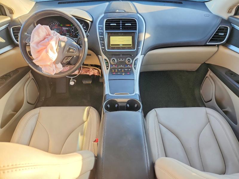 2018 Lincoln Mkx VIN 2LMPJ6JR5JBL20684 COPART salvage auction — FRONT END, TX - SALVAGE VEHICLE TITLE, sold $1,300 on 2026-07-09 (photo 8)