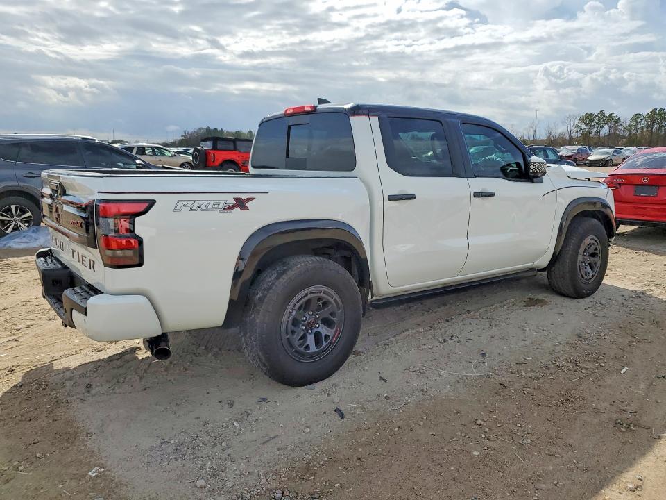 2025 Nissan Frontier VIN 1N6ED1EJ6SN601160 COPART salvage auction — FRONT END, Tx - Salvage Vehicle Title, sold $12,200 on 2026-07-07 (photo 3)