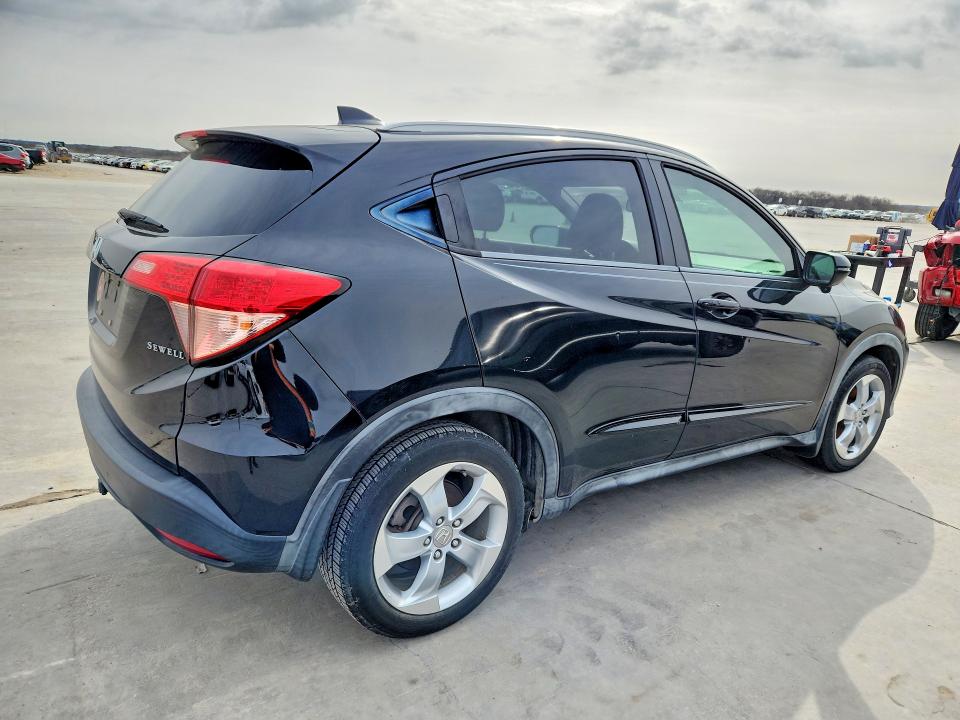 2016 Honda Hr-v VIN 3CZRU5H77GM724294 COPART salvage auction — MINOR DENT/SCRATCHES, Tx - Certificate Of Title, sold $3,400 on 2026-07-27 (photo 3)