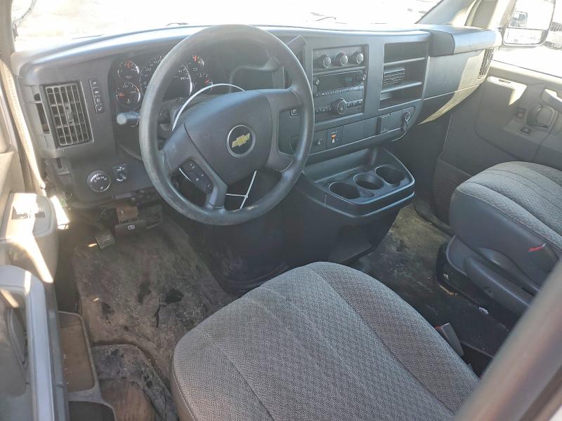 2017 Chevrolet Express 2500 VIN 1GCWGAFF3H1337078 COPART salvage auction — MINOR DENT/SCRATCHES, Ny - Certificate Of Title, sold $2,900 on 2026-07-09 (photo 8)
