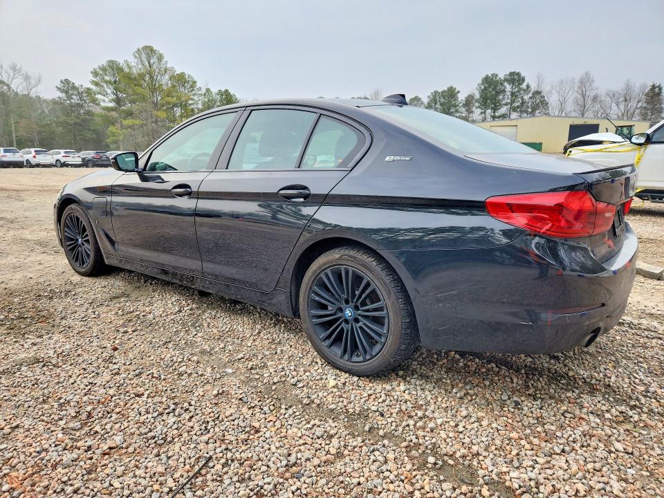 2018 Bmw motorrad 530xe VIN WBAJB1C57JB374569 COPART salvage auction — FRONT END, NC - DEALER ONLY CLEAN TITLE, sold $5,700 on 2026-07-06 (photo 2)