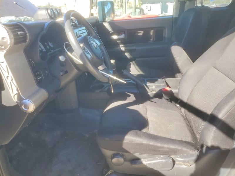 2010 Toyota Fj cruiser VIN JTEZU4BF5AK009282 COPART salvage auction — ROLLOVER, Fl - Cert Of Title Slvg Rebuildable, sold $3,000 on 2026-07-09 (photo 7)