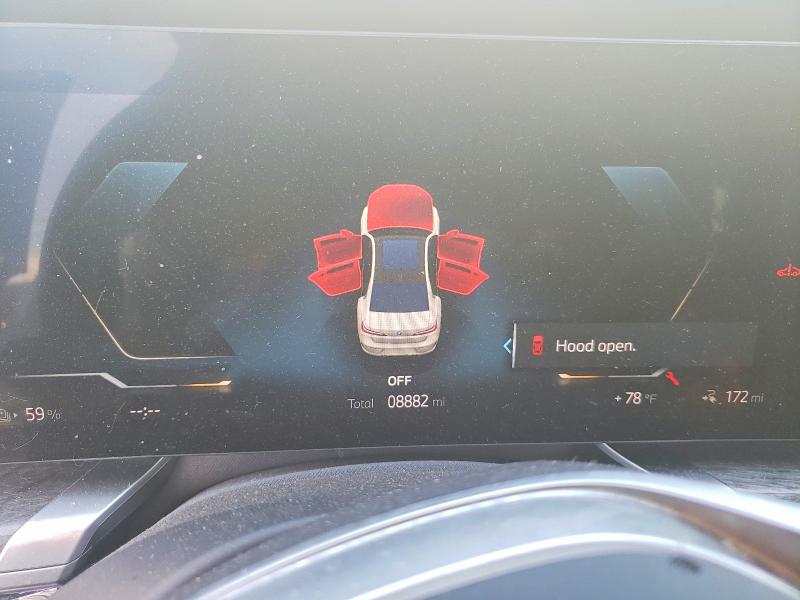 2025 BMW I7 VIN WBY43EJ02SCT41887 COPART salvage auction — Front End, CA - SALVAGE CERTIFICATE, sold $24,600 on 2026-04-27 (photo 9)