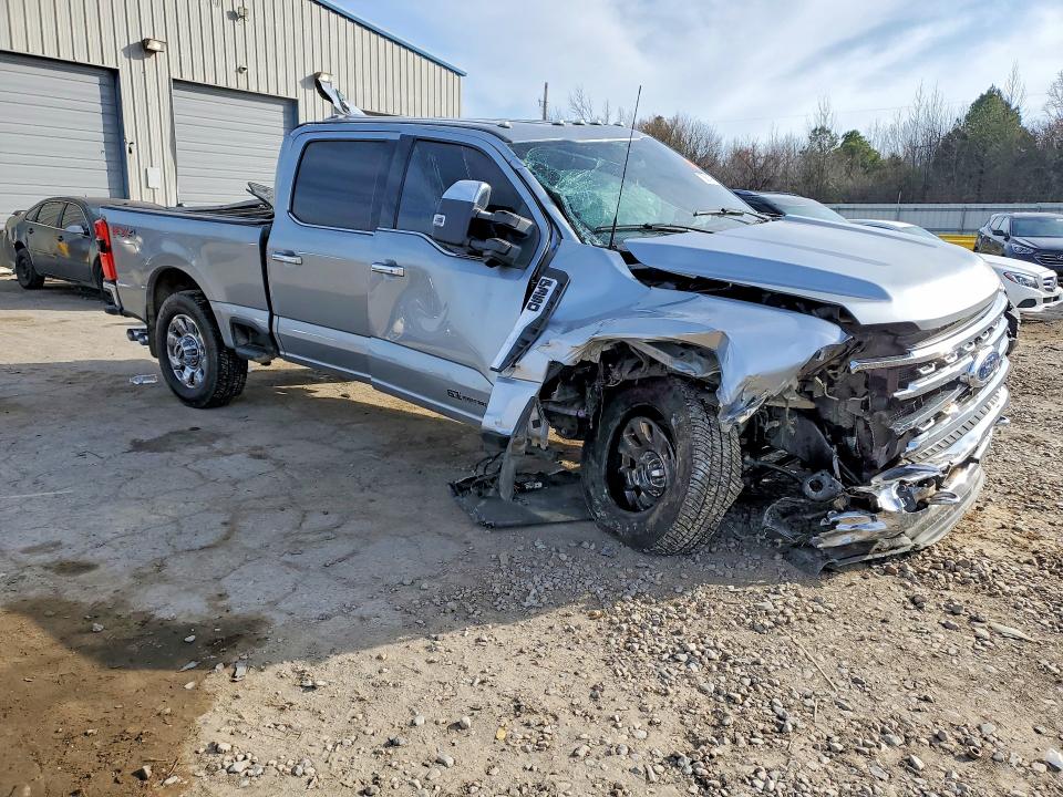 2023 Ford F-350 Super Duty VIN 1FT8W3BT0PEC40365 COPART salvage auction — Front End, TN - SALVAGE CERTIFICATE, sold $13,900 on 2026-05-07 (photo 4)