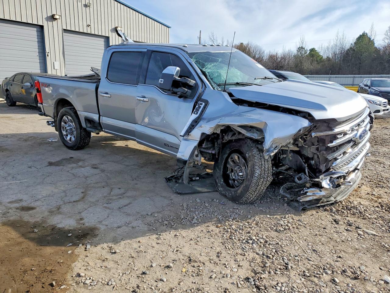 2023 Ford F-350 Super Duty VIN 1FT8W3BT0PEC40365 COPART salvage auction — Front End, TN - SALVAGE CERTIFICATE, sold $14,200 on 2026-07-09 (photo 4)