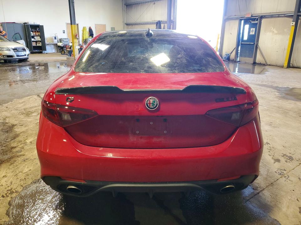 2018 Alfa romeo Giulia VIN ZARFAEENXJ7567615 COPART salvage auction — FRONT END, Pa - Certificate Of Salvage, sold $2,350 on 2026-07-15 (photo 6)