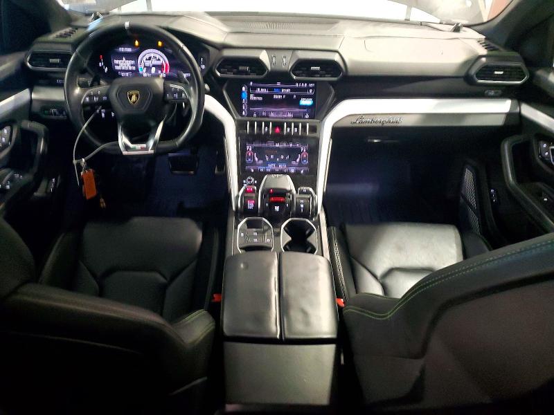 2019 Lamborghini Urus VIN ZPBUA1ZL6KLA04680 COPART salvage auction — Rear End, TX - SALVAGE TITLE-FLOOD DAMAGE, sold $72,500 on 2026-06-25 (photo 8)