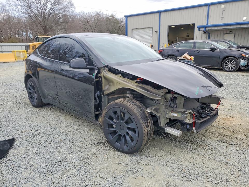 2022 Tesla Model y VIN 7SAYGDEE3NA007107 COPART salvage auction — FRONT END, Sc - Cert Of Title-Salvage, sold $4,650 on 2026-07-23 (photo 4)