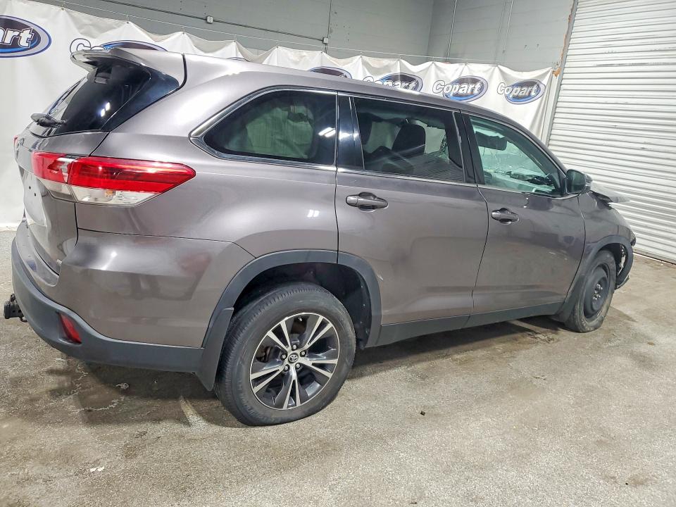 2019 Toyota Highlander VIN 5TDBZRFH6KS961203 COPART salvage auction — MISSING/ALTERED VIN, Mn - Certificate Of Title, sold $625 on 2026-07-02 (photo 3)