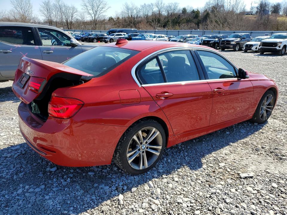 2017 BMW 3er VIN WBA8D9G30HNU66454 COPART salvage auction — REAR END, Oh - Cert Of Title-Salvage, sold $4,000 on 2026-07-31 (photo 3)
