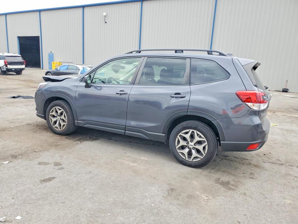 2022 Subaru Forester VIN JF2SKAEC6NH442514 COPART salvage auction — FRONT END, Salvage Title, sold $6,700 on 2026-07-14 (photo 2)