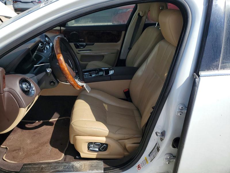 2014 Jaguar Xj VIN SAJWA1CZ3E8V66221 COPART salvage auction — MINOR DENT/SCRATCHES, Ct - Clean Title, sold $275 on 2026-07-10 (photo 7)