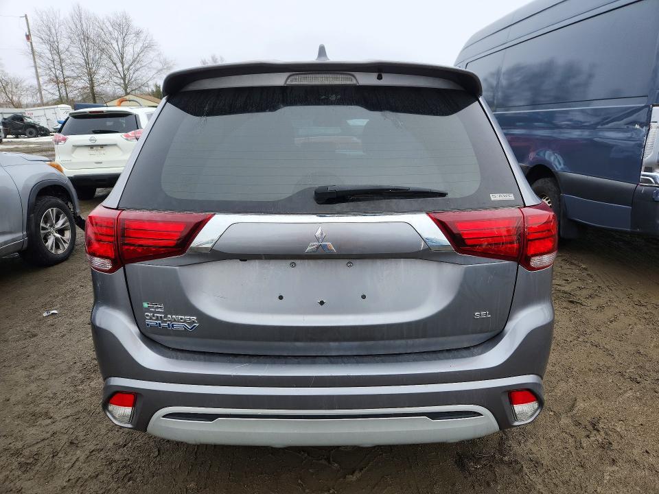 2022 Mitsubishi Outlander VIN JA4J2VA7XNZ030773 COPART salvage auction — MECHANICAL, VA - CERTIFICATE OF TITLE, sold $8,600 on 2026-07-29 (photo 6)