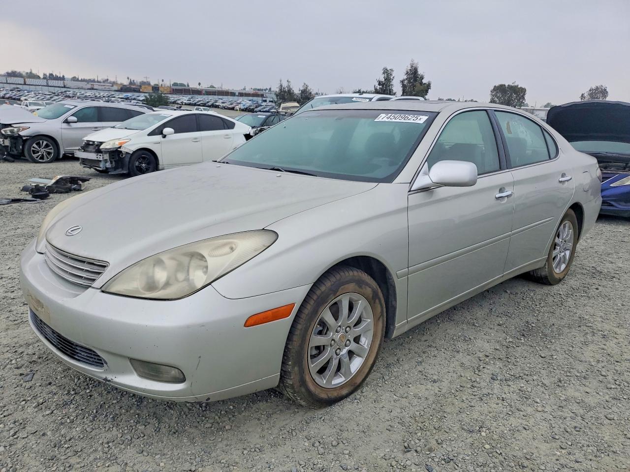 2004 Lexus Es 330 VIN JTHBA30G645054754 COPART salvage auction — Minor Dent/Scratches, CA - DIS/DLR/EXP ONLY CLEAN TITLE (P), sold $275 on 2026-09-03 (photo 1)