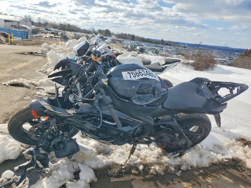 2011 Yamaha Yzfr6 VIN JYARJ16E8BA021572 COPART salvage auction — FRONT END, Pa - Certificate Of Salvage, sold $1,100 on 2026-07-30 (photo 3)