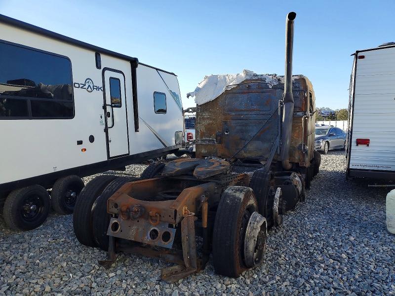 2025 Volvo Vnl VIN 4V4NC9EH3SN668353 COPART salvage auction — ALL OVER, Fl - Certificate Of Destruction, sold $15 on 2026-07-09 (photo 4)