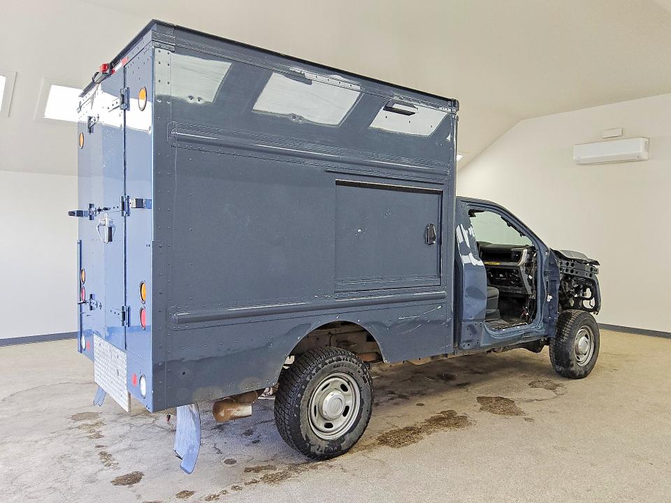 2024 Ford F250 VIN 1FDBF2BA6REF24533 COPART salvage auction — SIDE, Co - Public - Salvage Title, sold $9,600 on 2026-08-27 (photo 3)