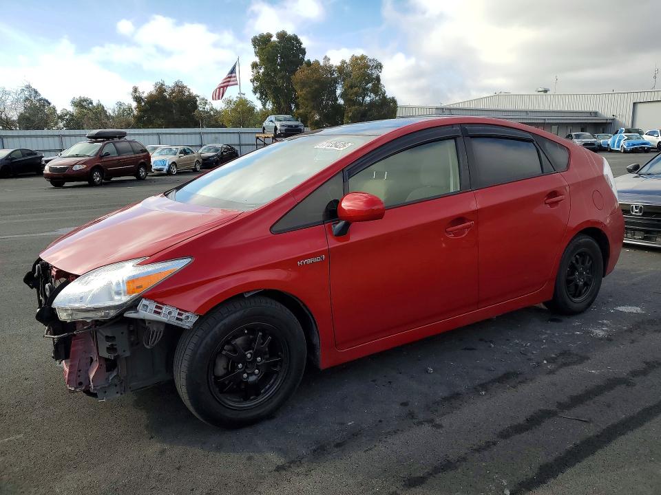 2015 Toyota Prius VIN JTDKN3DU1F0469762 COPART salvage auction — FRONT END, Other, sold $1,950 on 2026-07-20 (photo 1)