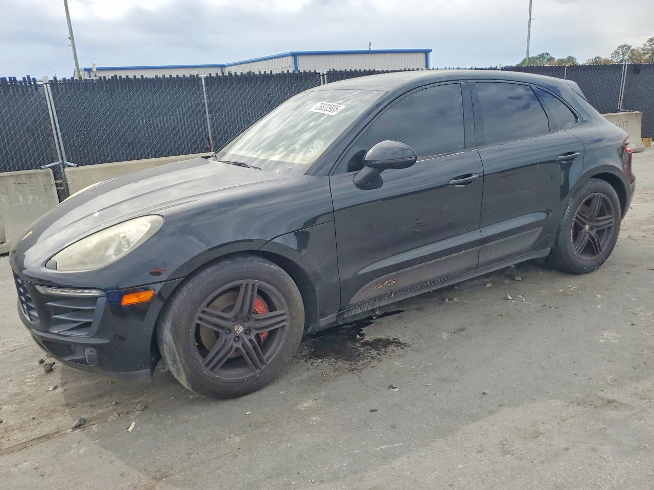 2016 Porsche Macan VIN WP1AB2A50GLB50282 COPART salvage auction — Minor Dent/Scratches, IN - CERTIFICATE OF TITLE (P), sold $1,150 on 2026-06-30 (photo 1)