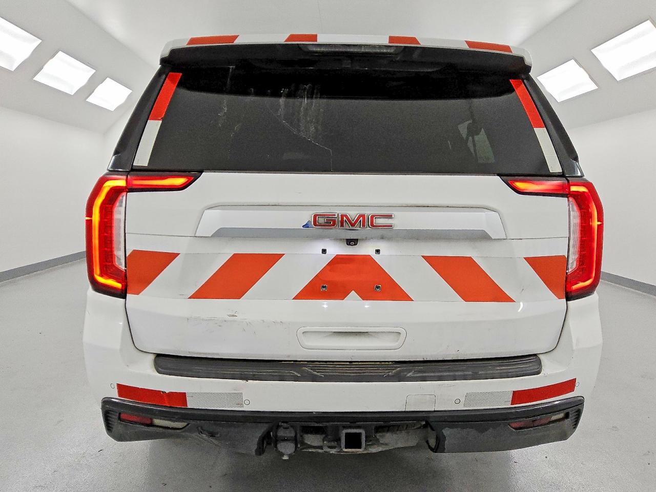2022 Gmc Yukon xl VIN 1GKS2FED3NR227837 COPART salvage auction — Mechanical, KS - CERTIFICATE OF TITLE, sold $9,800 on 2026-02-19 (photo 6)