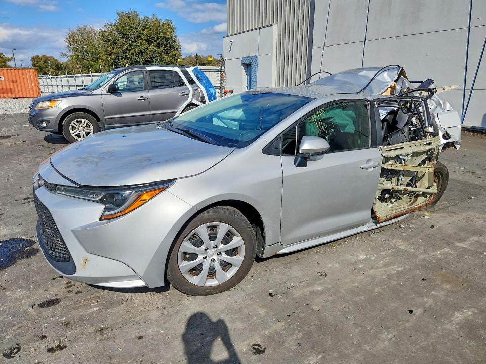 2021 Toyota Corolla VIN 5YFEPMAEXMP156707 COPART salvage auction — REAR END, Fl - Certificate Of Destruction, sold $2,100 on 2026-07-29 (photo 1)