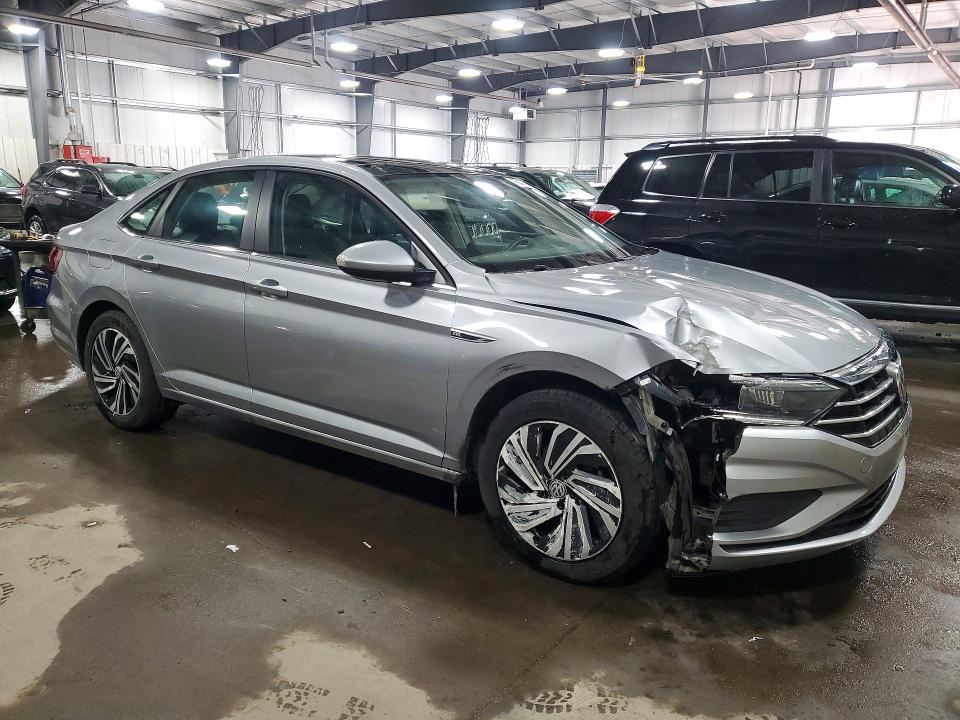 2021 Volkswagen Jetta VIN 3VWE57BU4MM069984 COPART salvage auction — FRONT END, MN - CERT OF TITLE-SALVAGE, sold $11,300 on 2026-07-02 (photo 4)