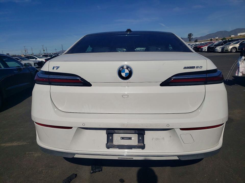 2025 BMW I7 VIN WBY43EJ02SCT41887 COPART salvage auction — Front End, CA - SALVAGE CERTIFICATE, sold $24,600 on 2026-04-27 (photo 6)