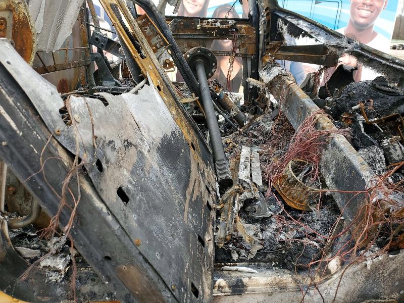 2017 Peterbilt tractor VIN 2NP2HM6X8HM431965 COPART salvage auction — BURN, NC - PARTS ONLY-RECORD OF SALE, sold $625 on 2026-07-27 (photo 5)
