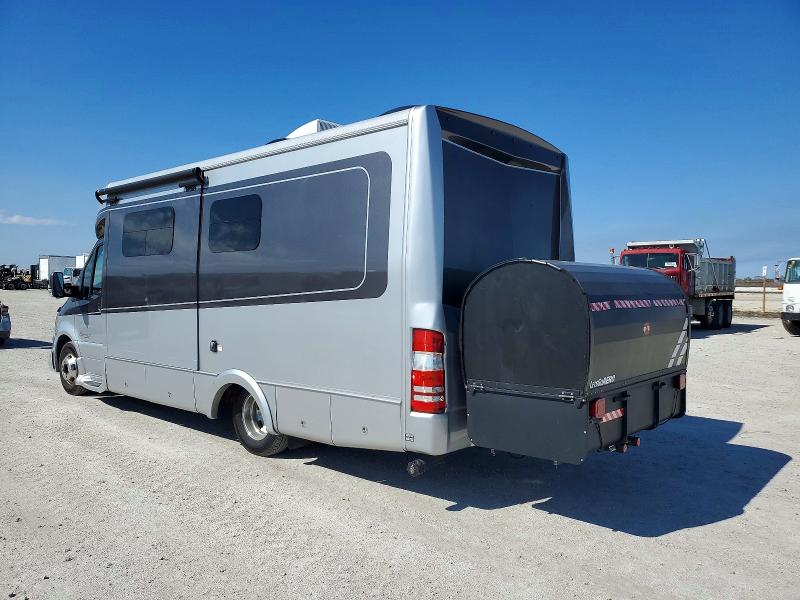 2022 Mercedes Benz VIN W1X8E33Y0NN191940 COPART salvage auction — MINOR DENT/SCRATCHES, Fl - Certificate Of Title, sold $42,250 on 2026-07-13 (photo 3)