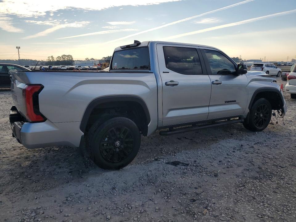 2025 Toyota Tundra VIN 5TFWA5DB0SX310790 COPART salvage auction — Front End, TX - CERTIFICATE OF TITLE, sold $17,700 on 2026-06-02 (photo 3)