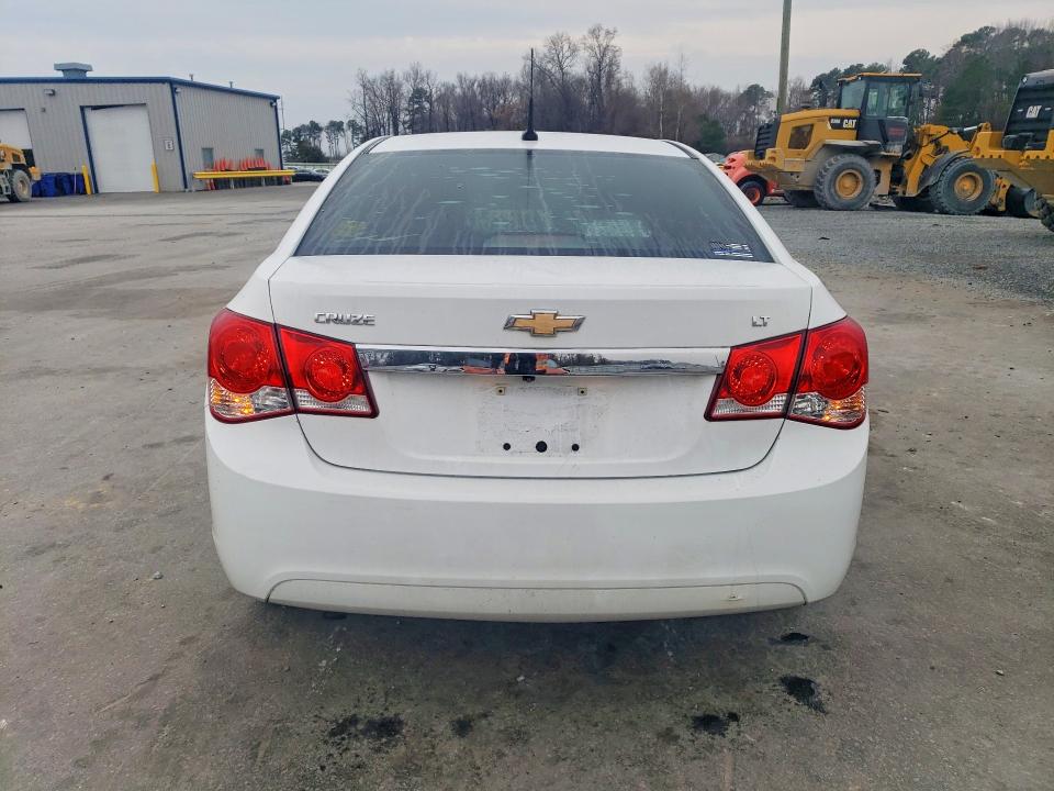 2014 Chevrolet Cruze VIN 1G1PC5SB1E7312515 COPART salvage auction — FRONT END, NC - SALVAGE CERTIFICATE OF TITLE, sold $375 on 2026-07-02 (photo 6)