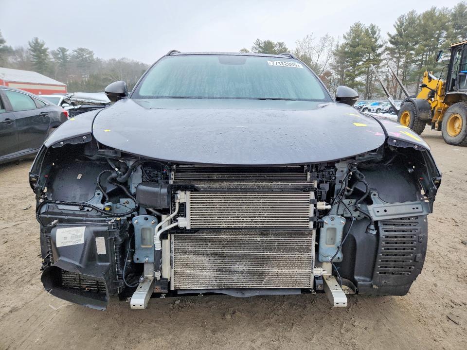 2019 Alfa romeo Stelvio VIN ZASPAKAN8K7C69219 COPART salvage auction — FRONT END, Id - Salvage Certificate Of Title, sold $3,000 on 2026-07-02 (photo 5)