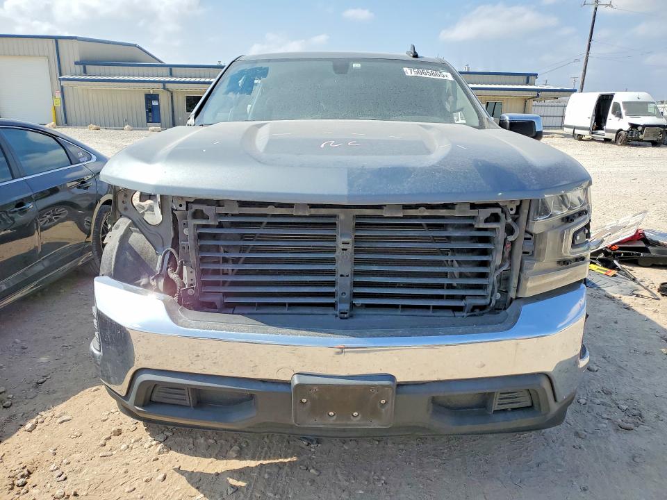 2019 Chevrolet Silverado 1500 VIN 3GCPWCED0KG243431 COPART salvage auction — SIDE, Tx - Salvage Vehicle Title, sold $9,900 on 2026-07-02 (photo 5)